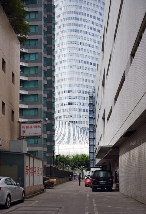 jun aoki & associates: l'avenue shanghai - a luxury retail space
